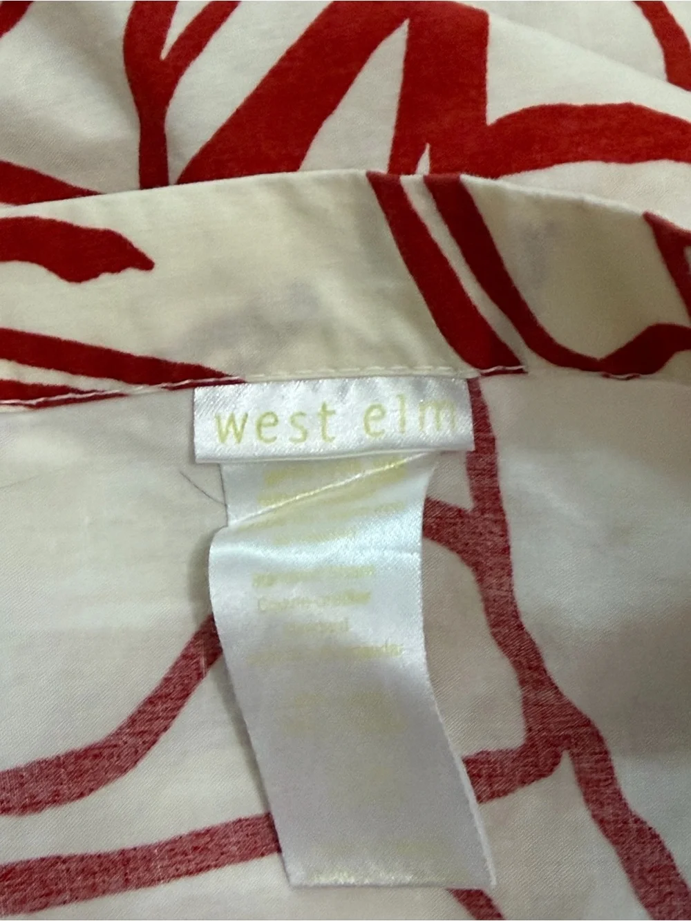 West Elm Duvet Cover Sketch Floral White Red Full/Queen & 2 Standard Shams